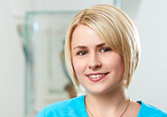 Christiane Ackermann - Zahnmedizinische Fachangestellte (Chirurgische Assistenz)